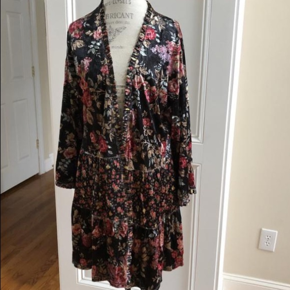 Black Velvet Floral Kimono Festival Lined Cardigan